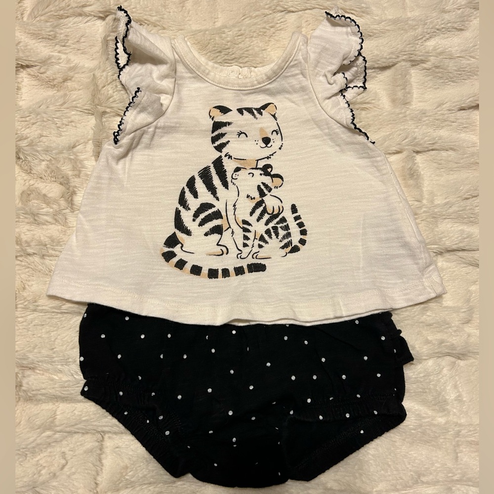 Lot of 4 Two-Piece Outfits for Baby - Size 3-6M - Picture 8 of 14